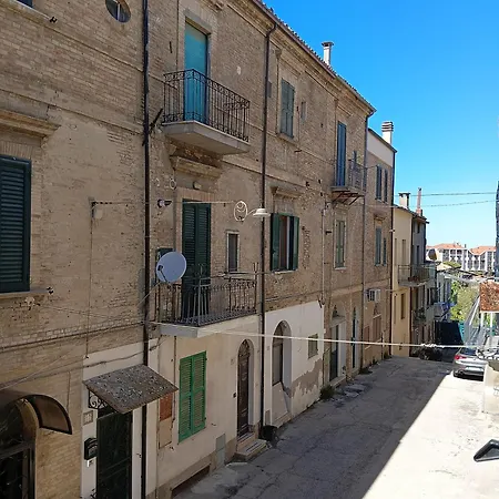 Il Vicolo *